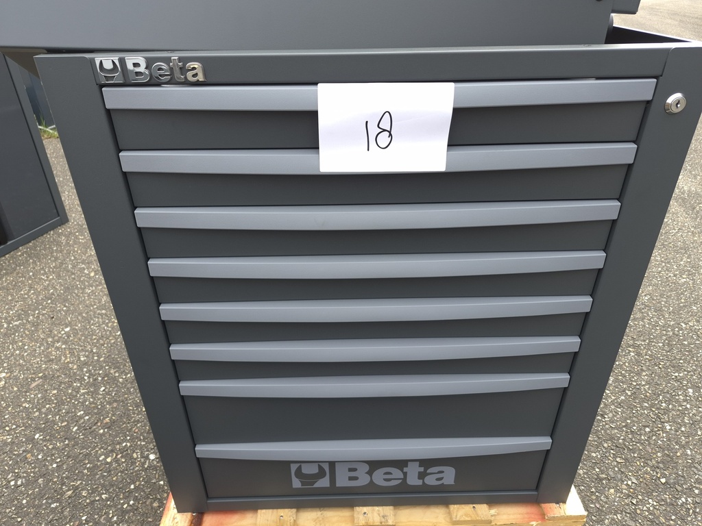 Schade18